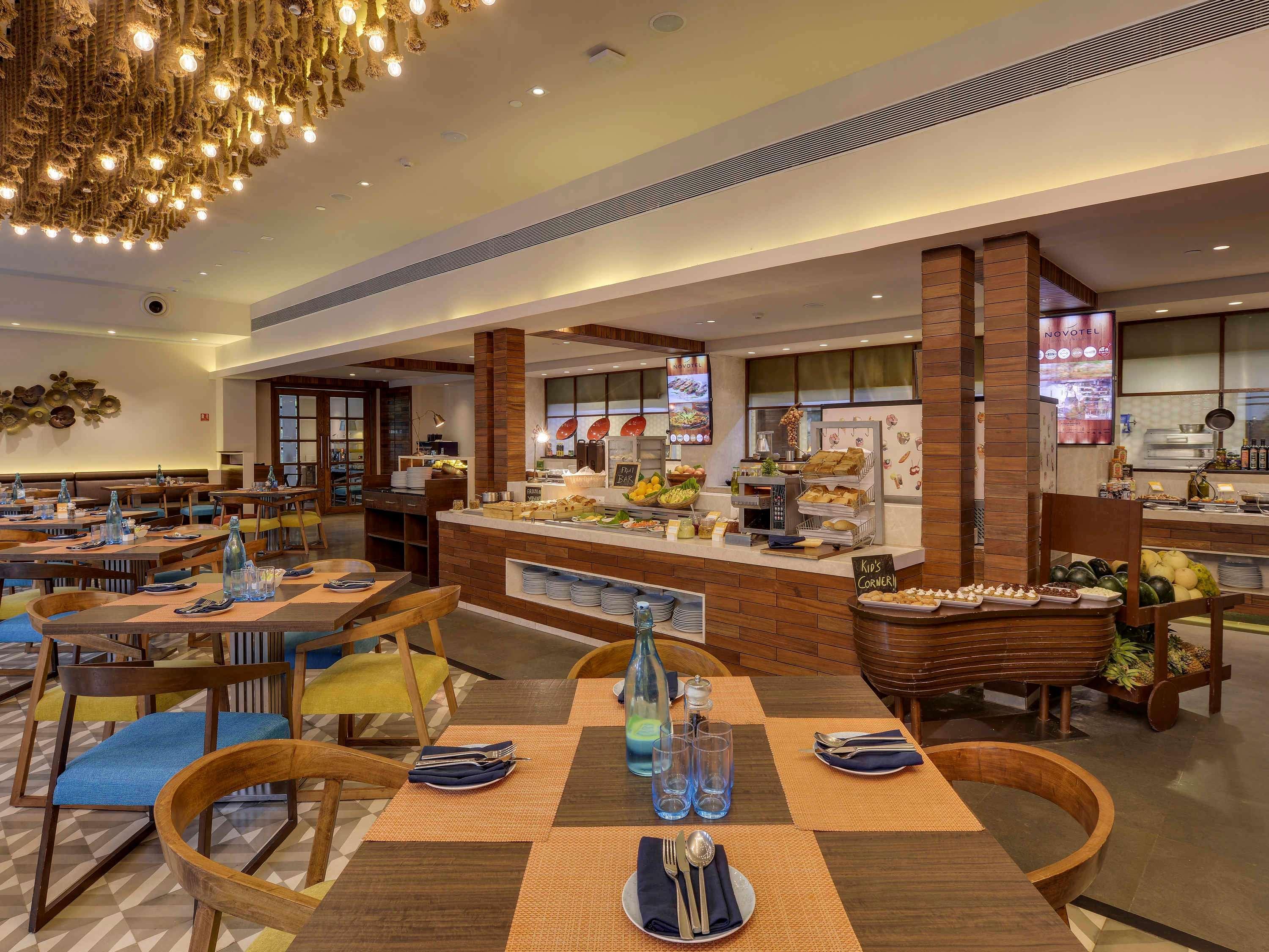 होटल Novotel Goa