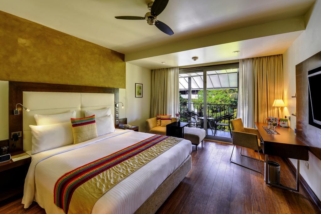 होटल Novotel Goa 5*